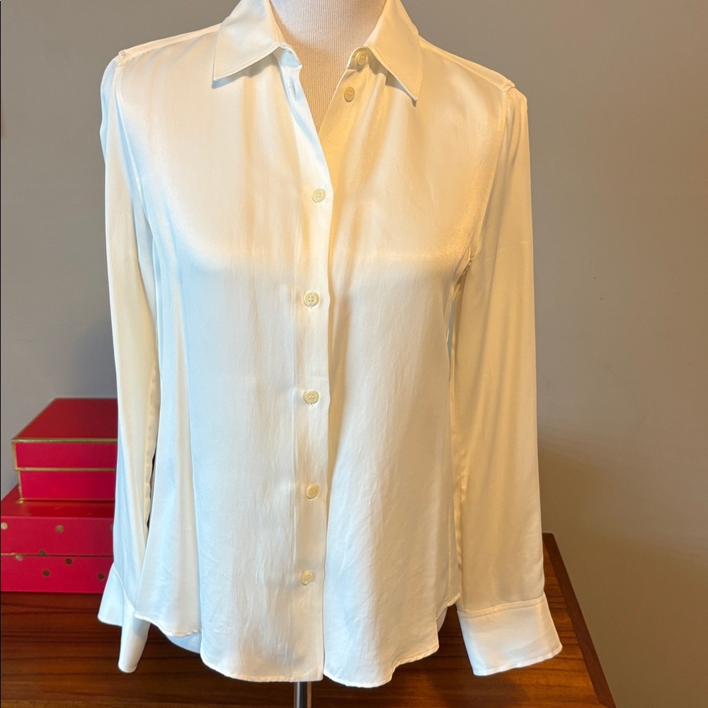 Zara Classic Cream Button Down Shirt